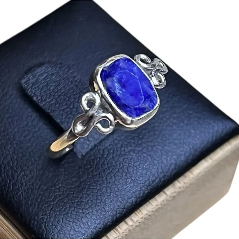 Elegant Artisan Sterling Silver Genuine Faceted Iolite Ring Size 7.5
